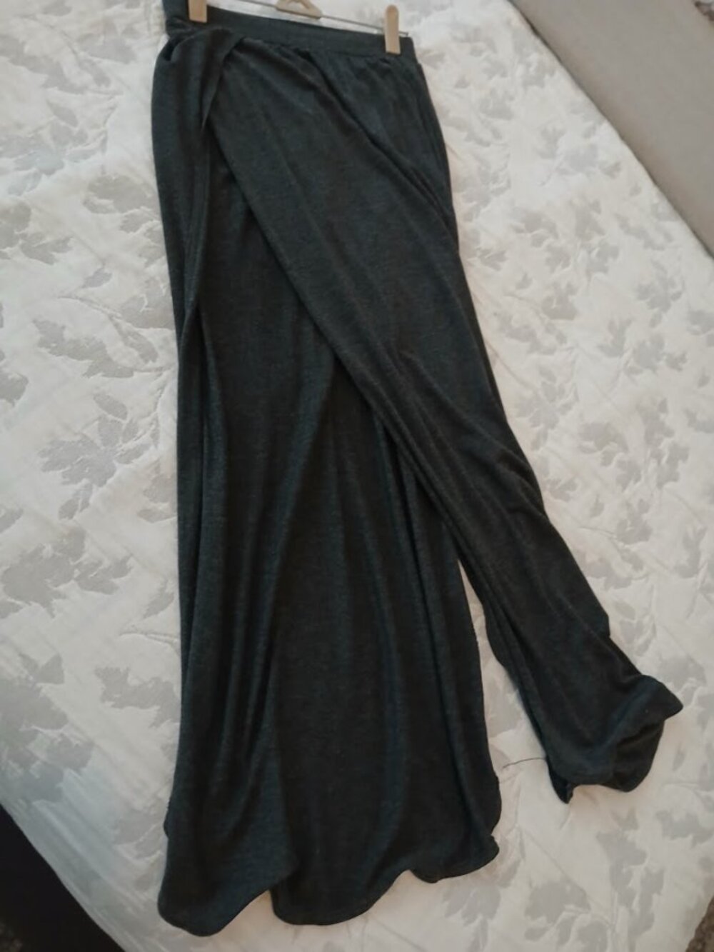 WET SEAL Grey Long Skirt with front open flap - XS